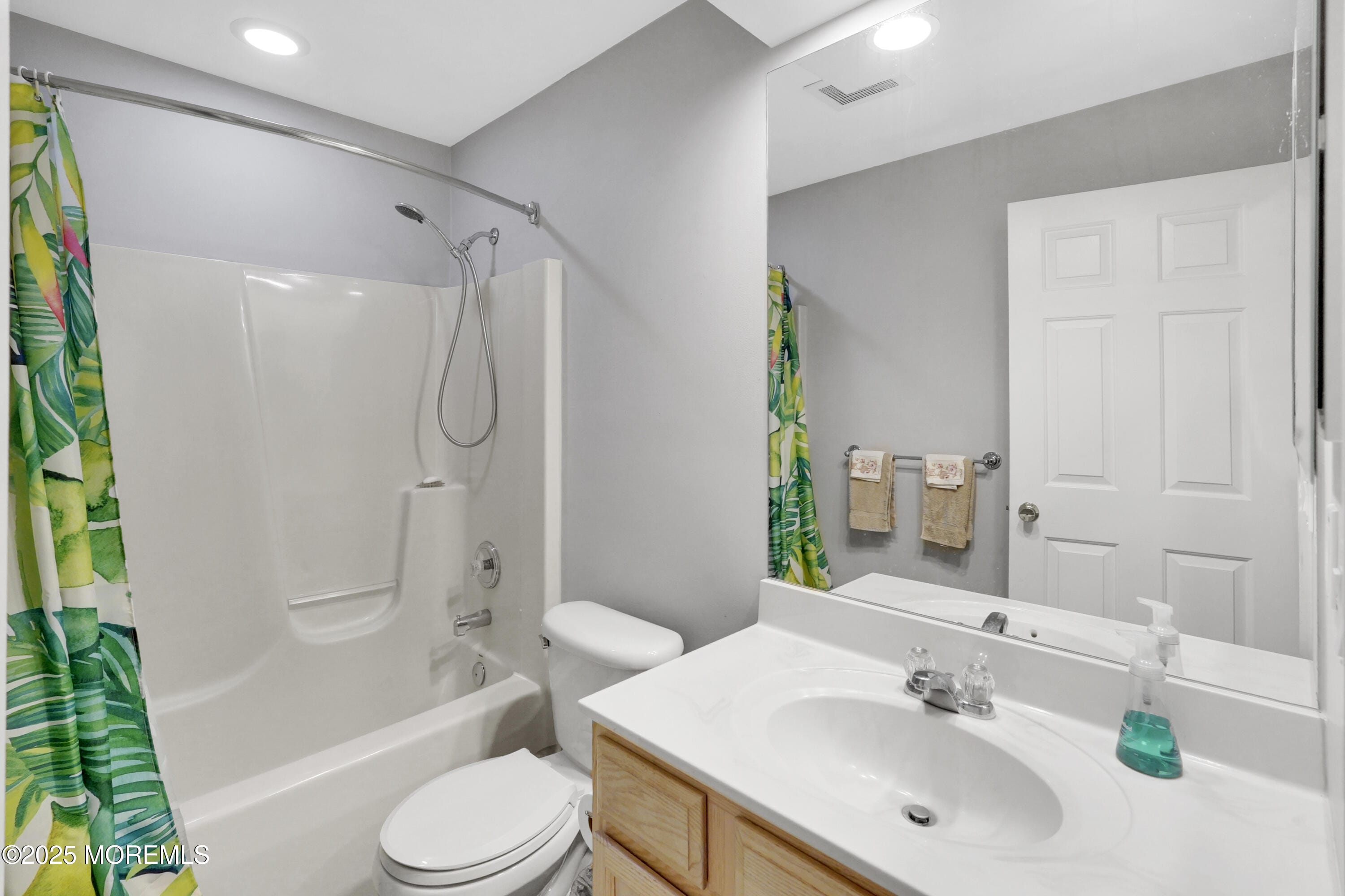 88 3rd Avenue, Atlantic Highlands, NJ, 07716 image 27