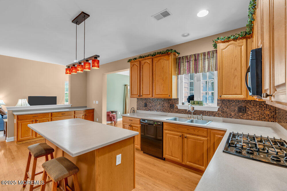 12 Emily Road, Manalapan, NJ, 07726 image 40
