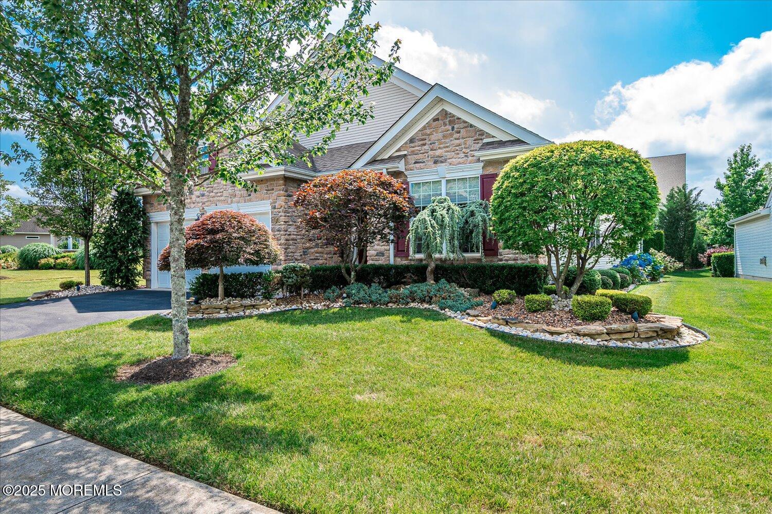 90 Wintergreen Drive, Manalapan, NJ, 07726 image 17