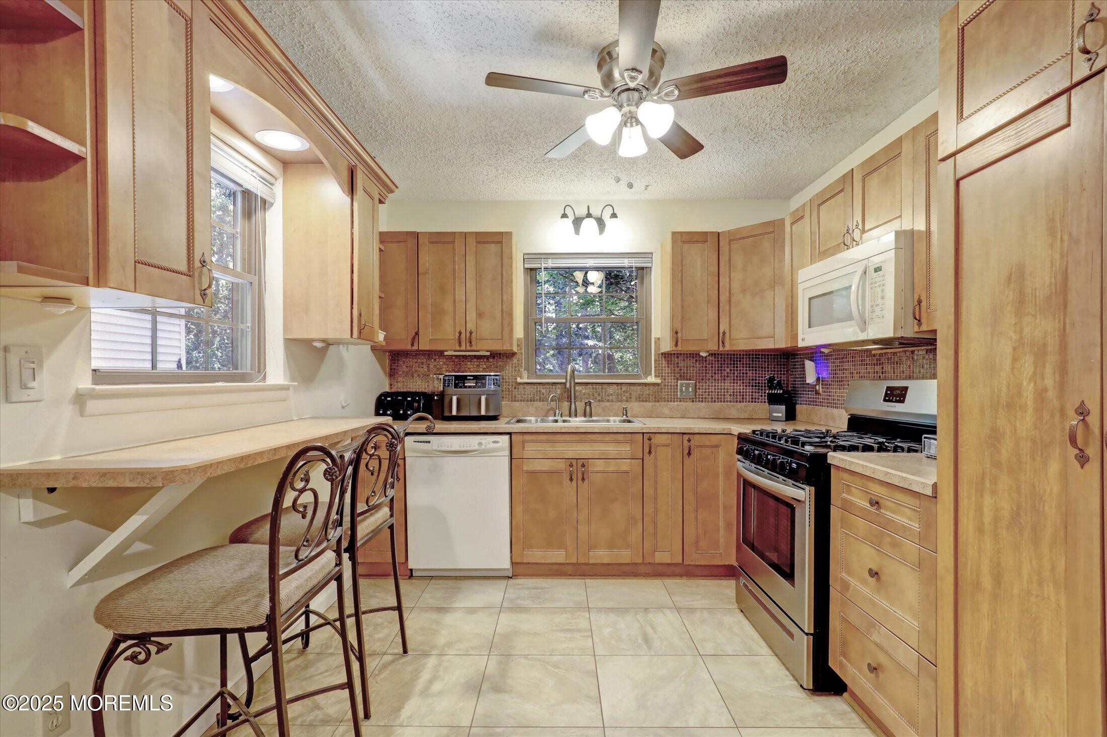95 Azalea Circle, Jackson, NJ, 08527 image 8