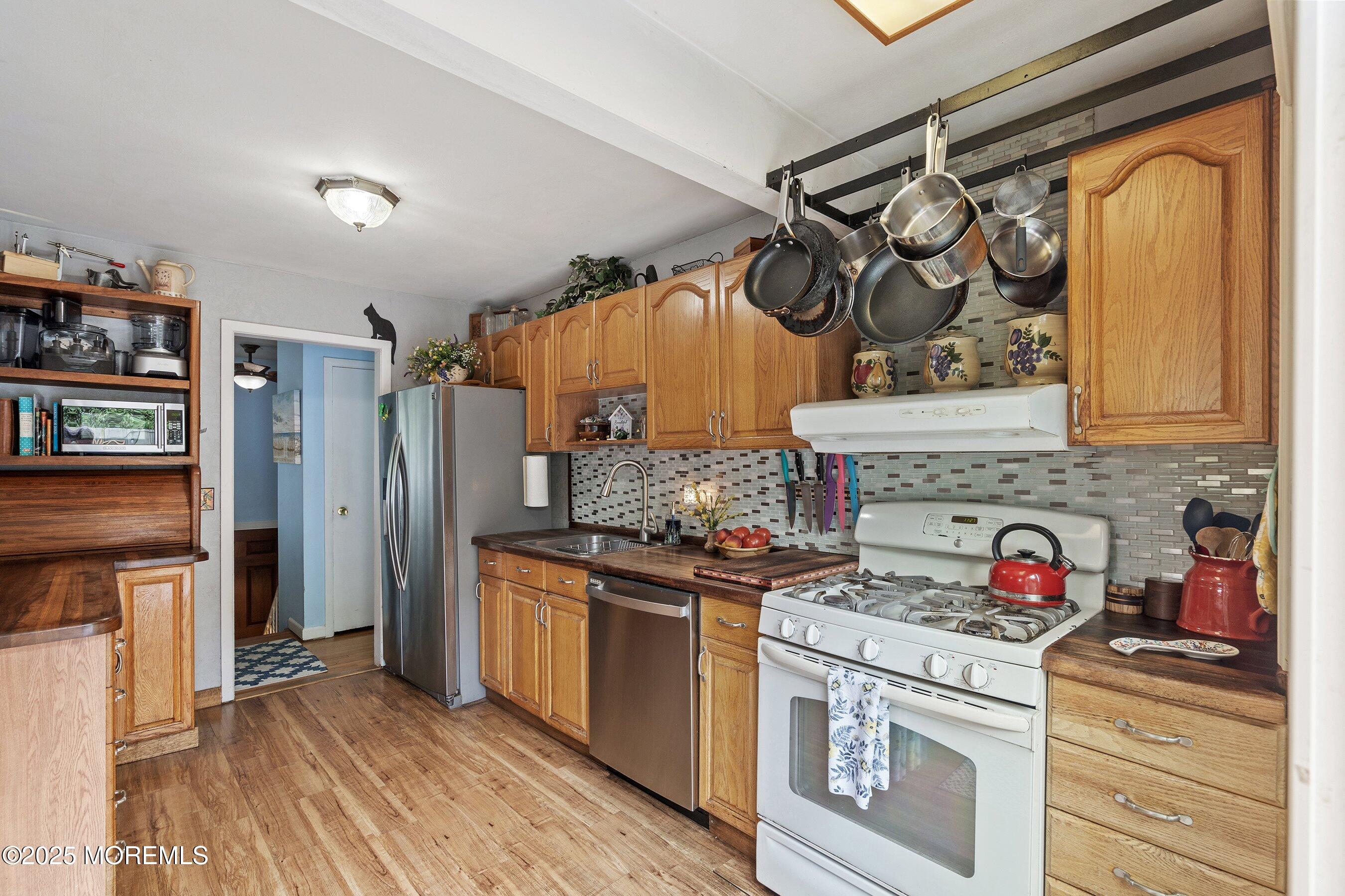 15 Robert Terrace, Jackson, NJ, 08527 image 12