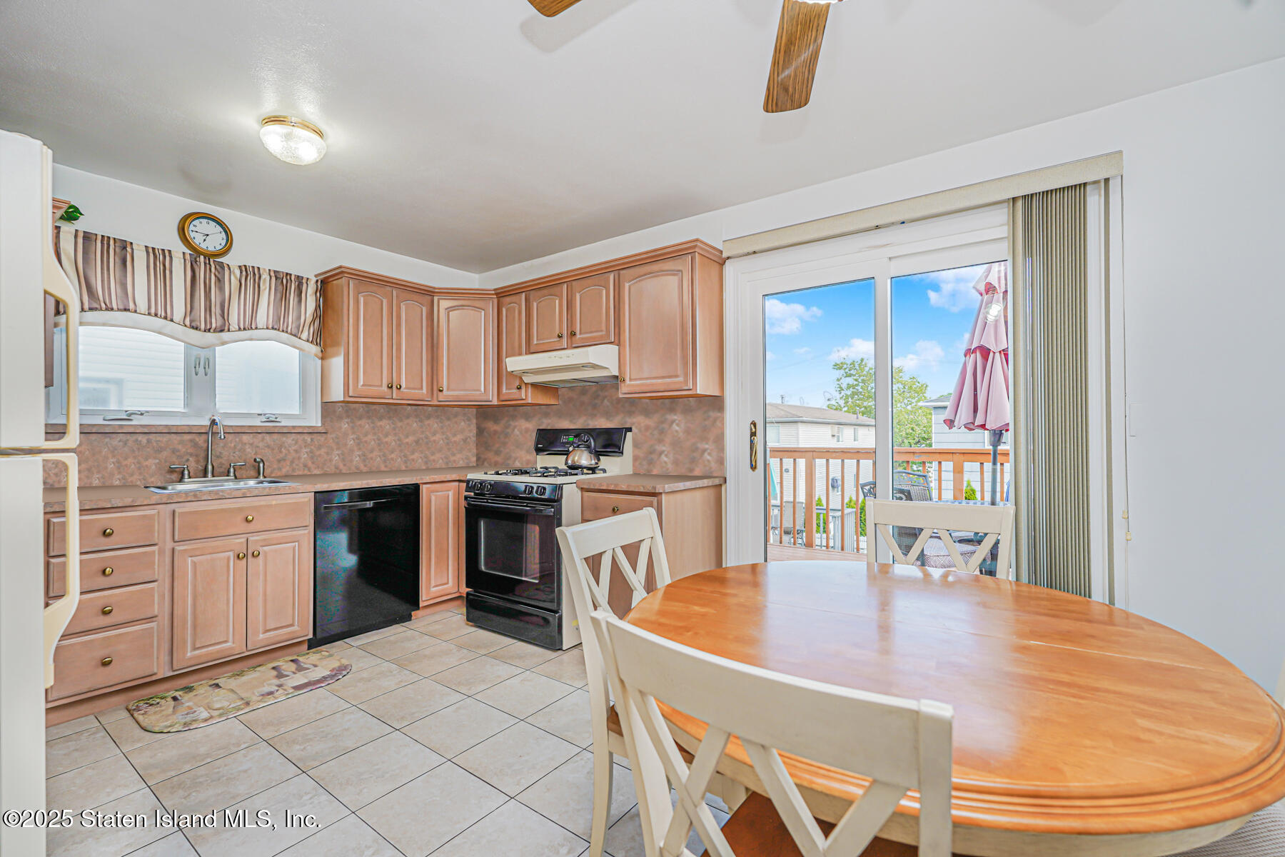 1030 Rensselaer Avenue, Staten Island, NY, 10309 image 10