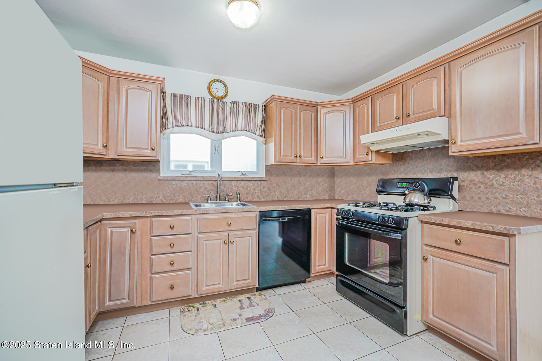 1030 Rensselaer Avenue, Staten Island, NY, 10309 image 11