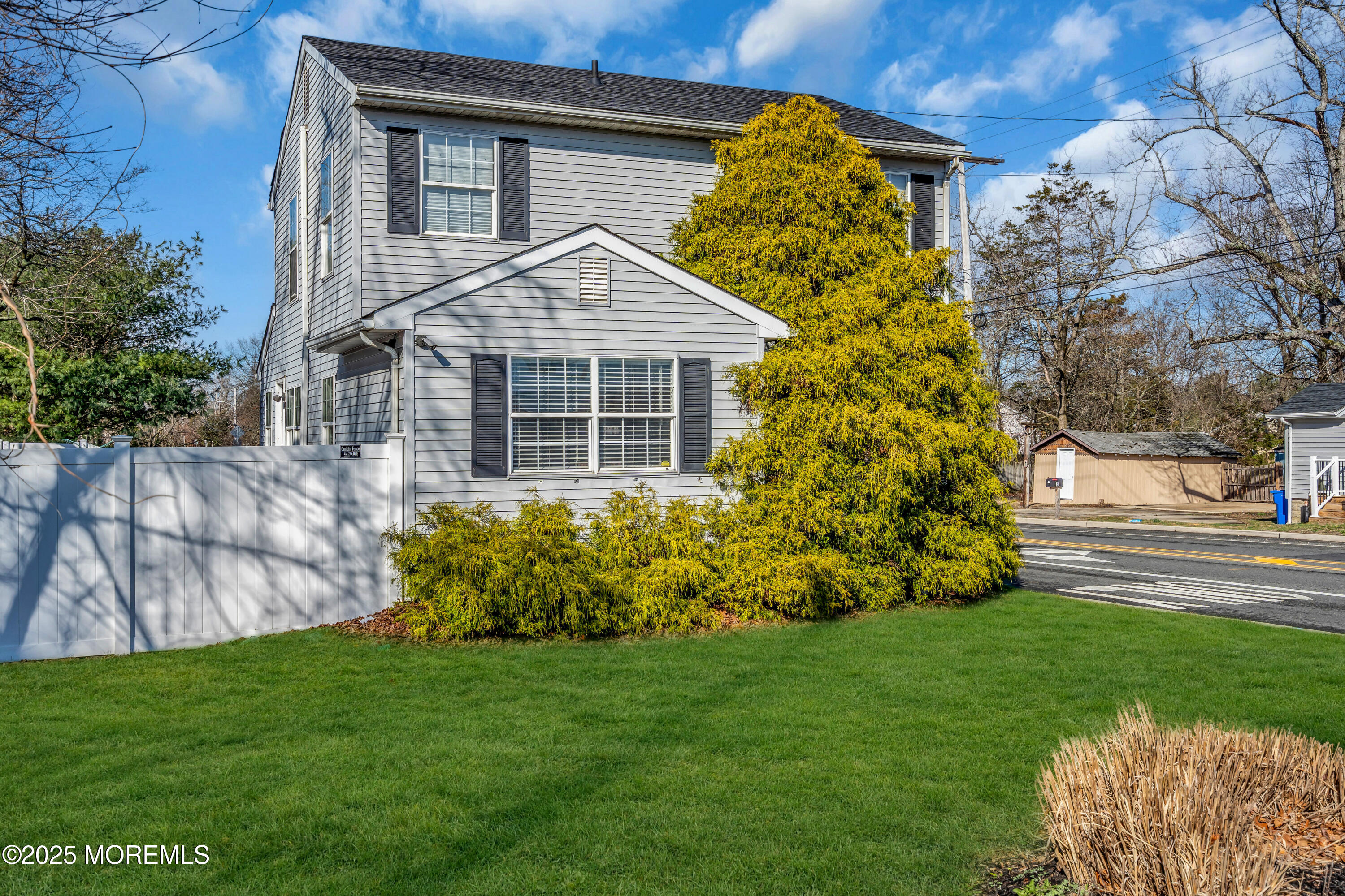 2 Clayton Avenue Image 1