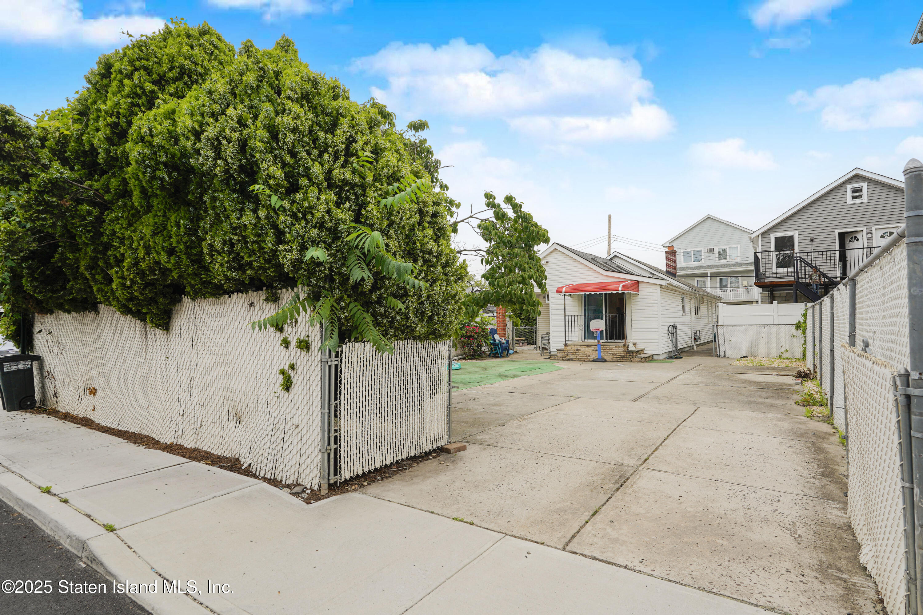12 Milbank Road, Staten Island, NY, 10306 image 26