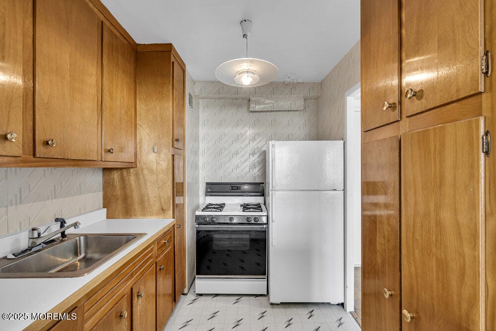 510 Deal Lake Drive 8F, Asbury Park, NJ, 07712 image 8