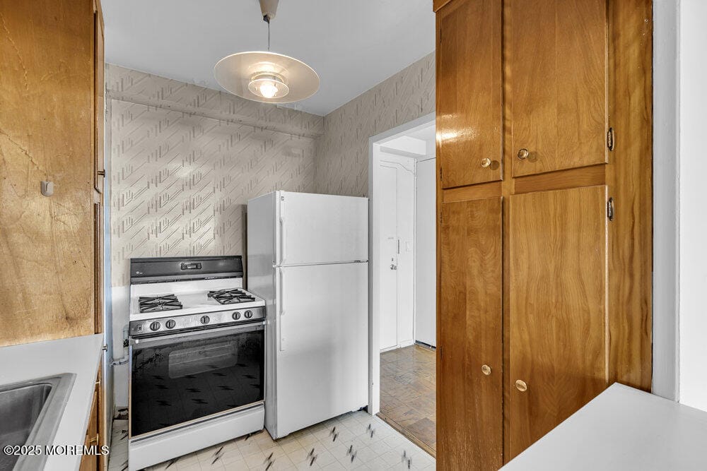 510 Deal Lake Drive 8F, Asbury Park, NJ, 07712 image 9