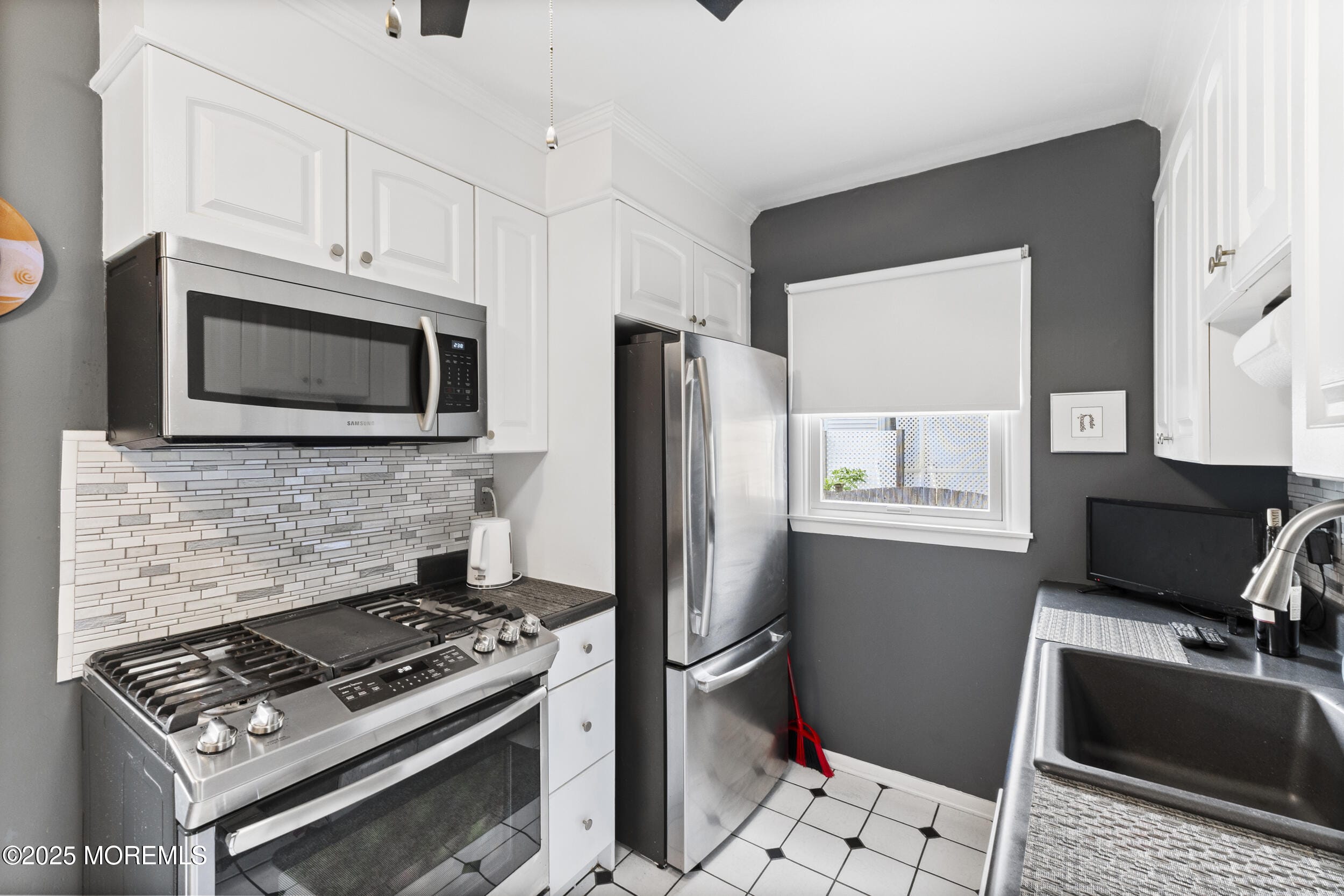 21 Stoneybrook Drive, Old Bridge, NJ, 08857 image 38