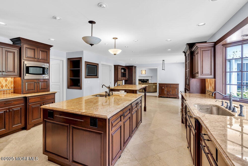 41 Marlpit Place, Middletown, NJ, 07748 image 10