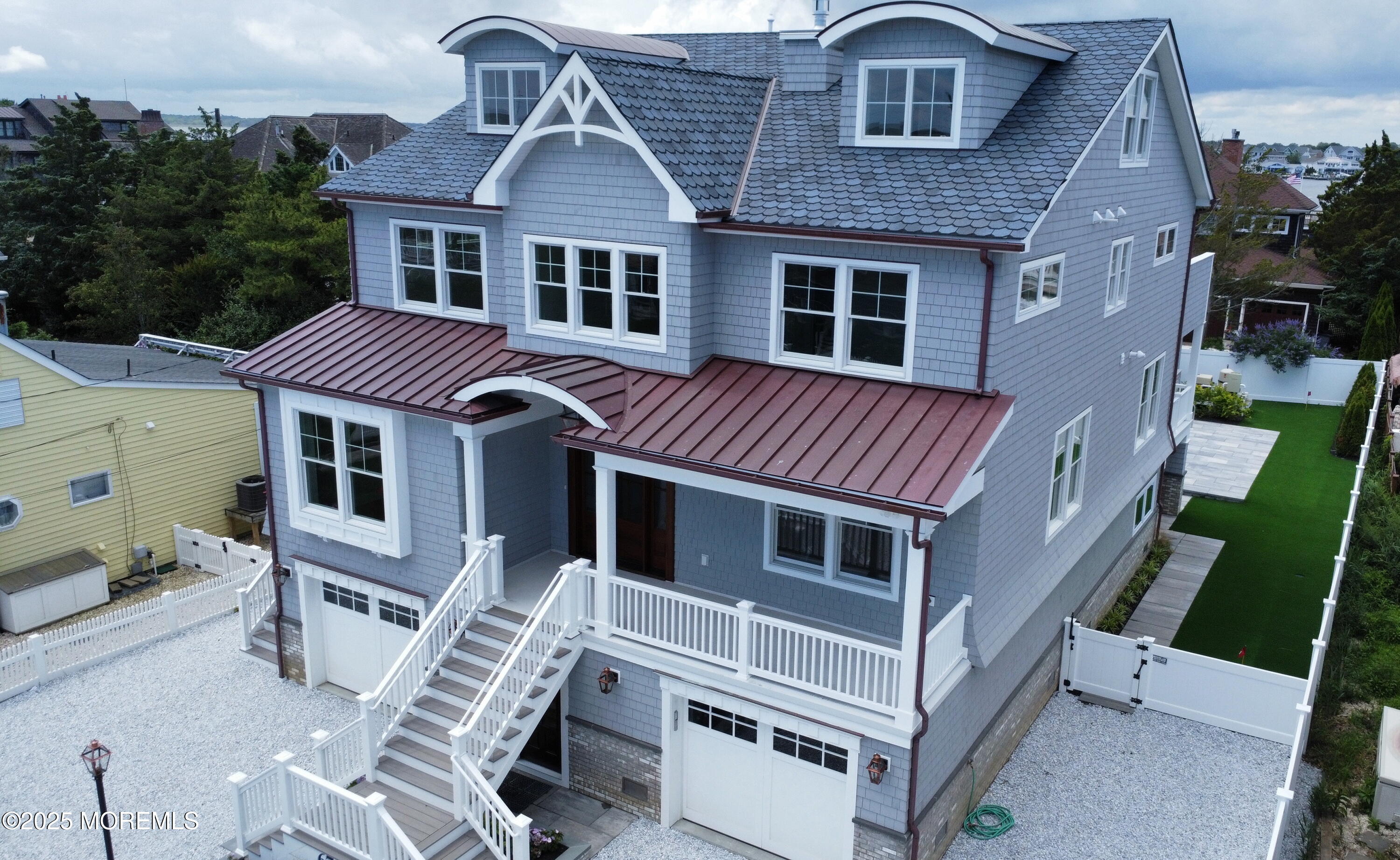 674 Lake Avenue Image 3