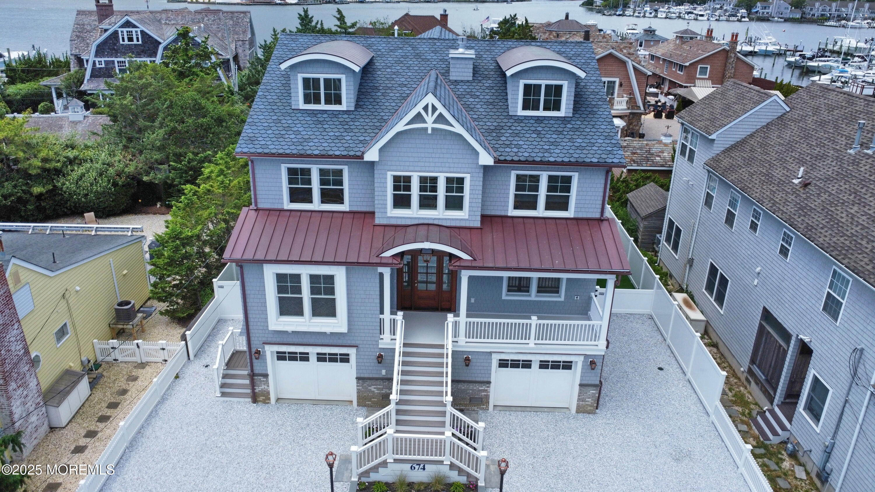 674 Lake Avenue Image 2