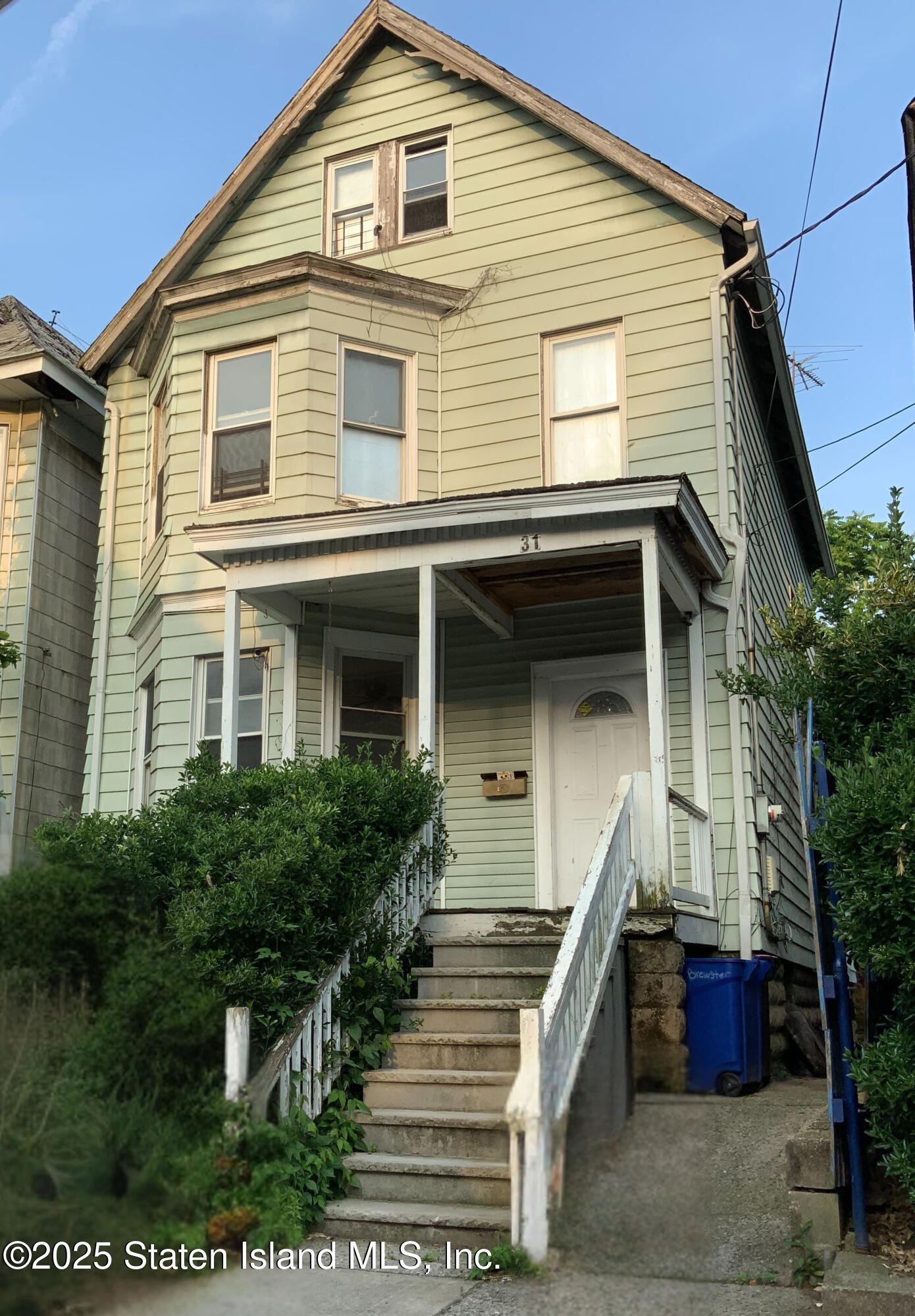 31 Brewster Street Image 1