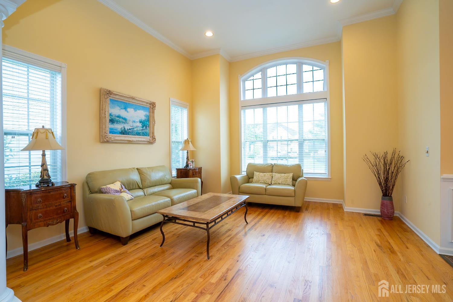 15 Merion Court Image 4