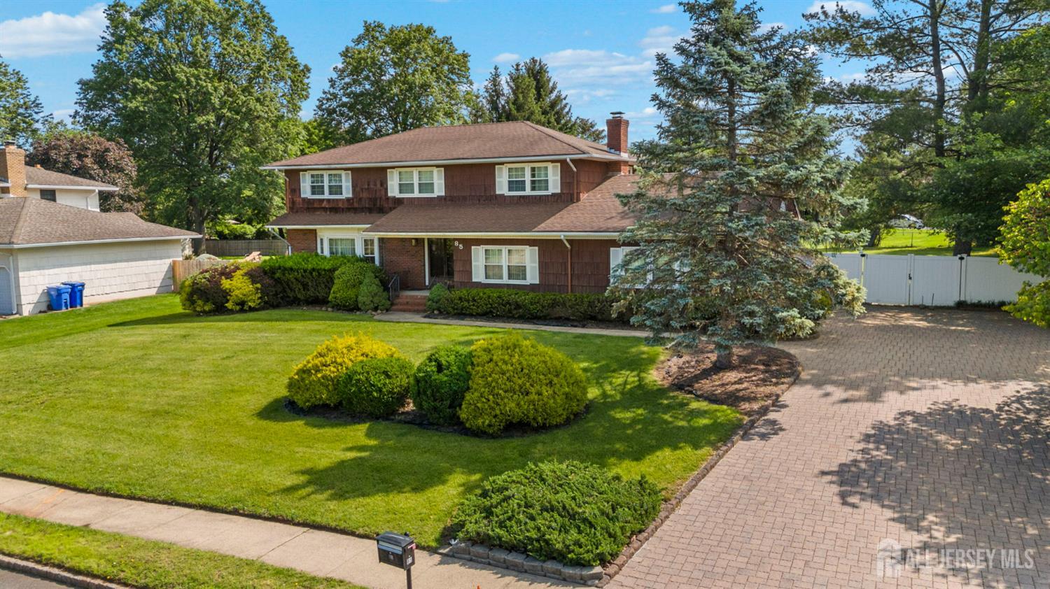 85 Hidden Lake Drive Image 3