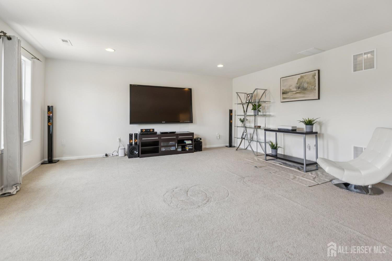 31 Dahlia Court, Piscataway, NJ, 08854 image 24