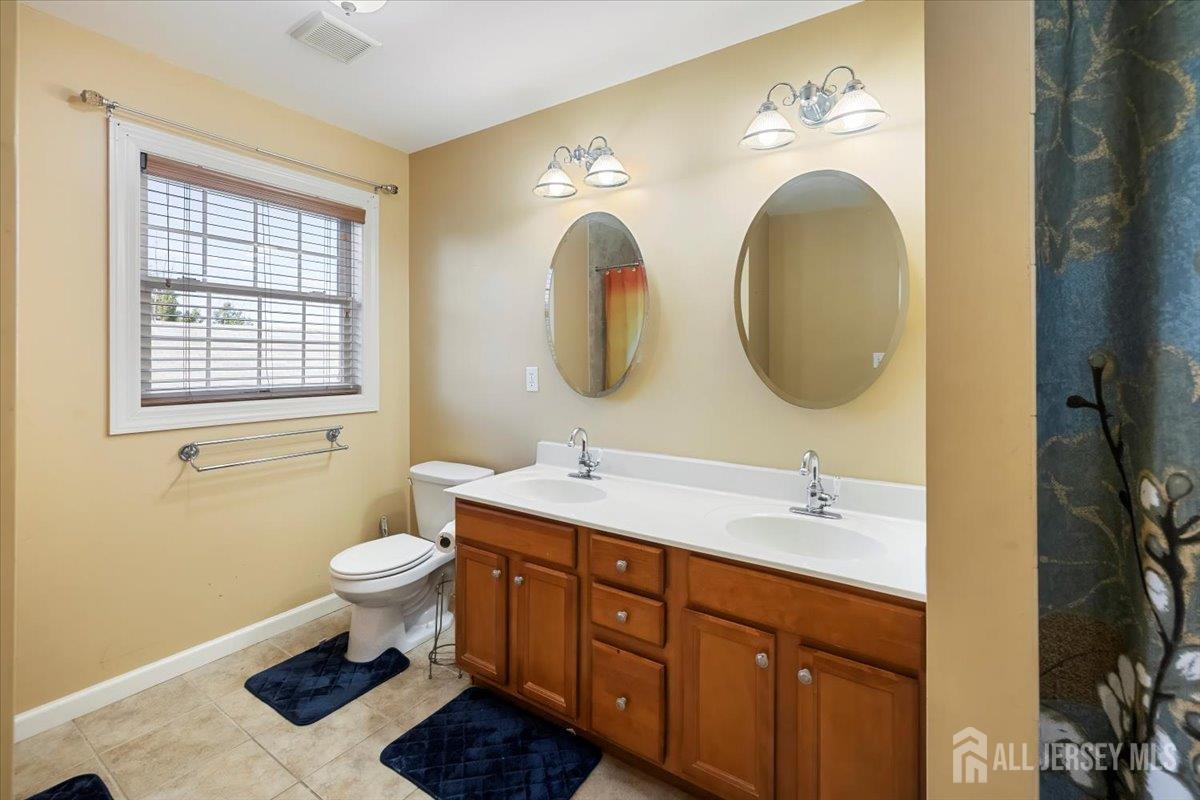 861 S Birch Street, Perth Amboy, NJ, 08861 image 8