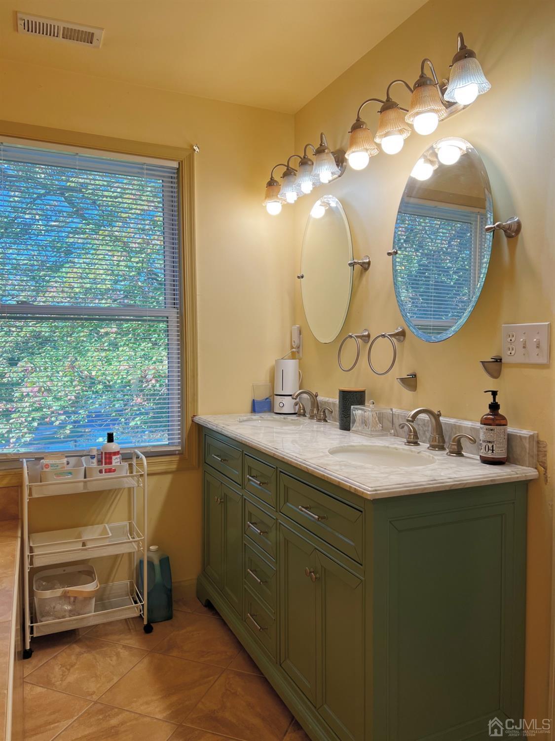 21 RALEIGH Road, Edison, NJ, 08817 image 19