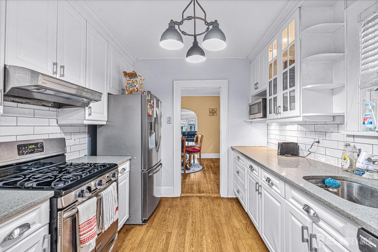 425 Grove Avenue, Metuchen, NJ, 08840 image 9