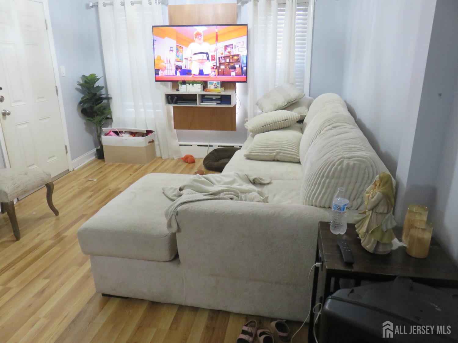 325 Goodwin Street, Perth Amboy, NJ, 08861 image 11