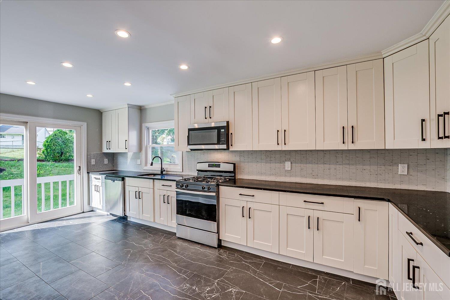 15 Crassas Street, Old Bridge, NJ, 08879 image 21