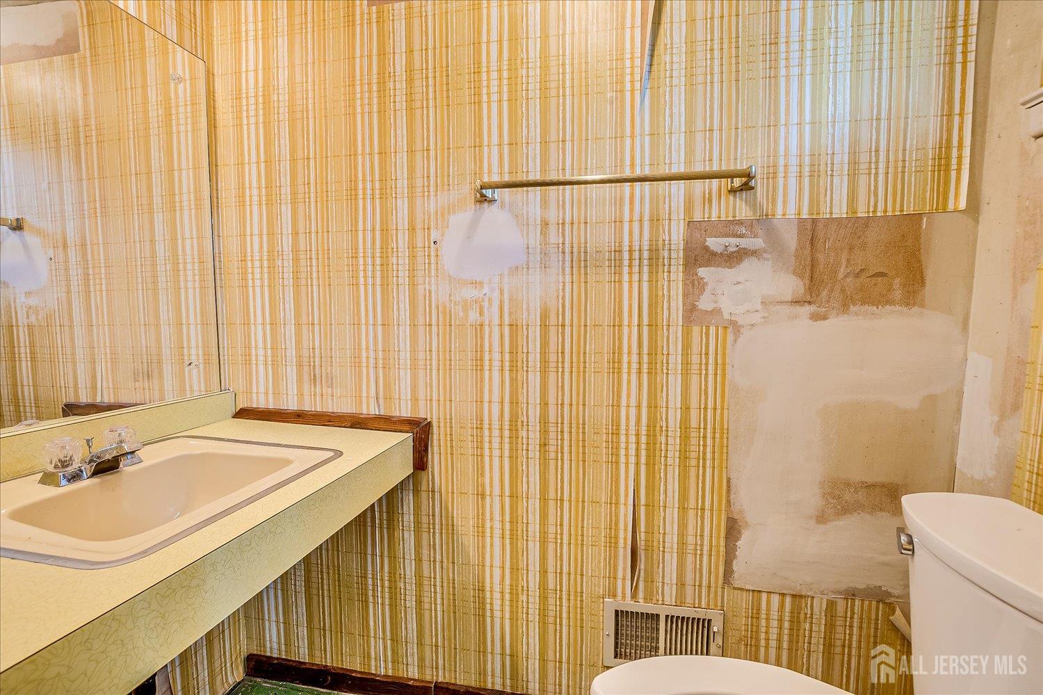 46 Athens Avenue, Old Bridge, NJ, 08879 image 15