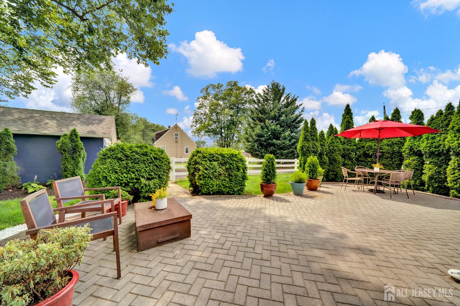 10 Shaw Drive, Franklin, NJ, 08528 image 28