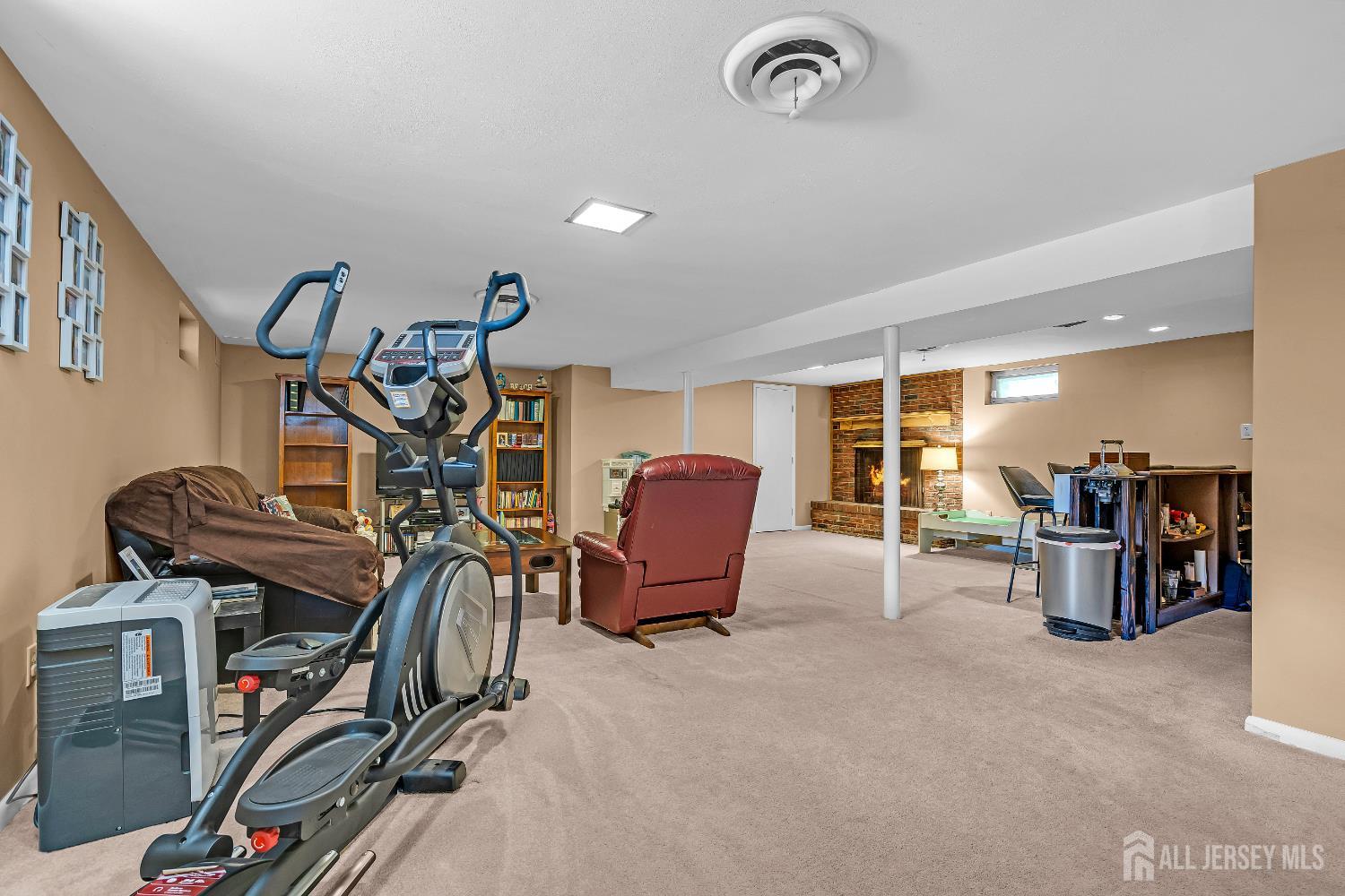 384 Gerry Road, North Brunswick, NJ, 08902 image 26