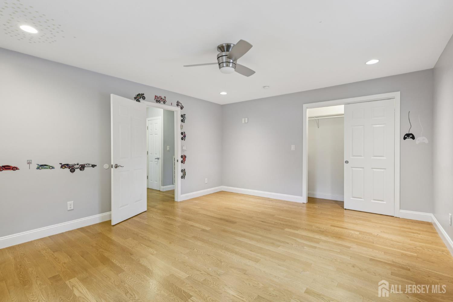 364 Grandview Avenue, Piscataway, NJ, 08854 image 25
