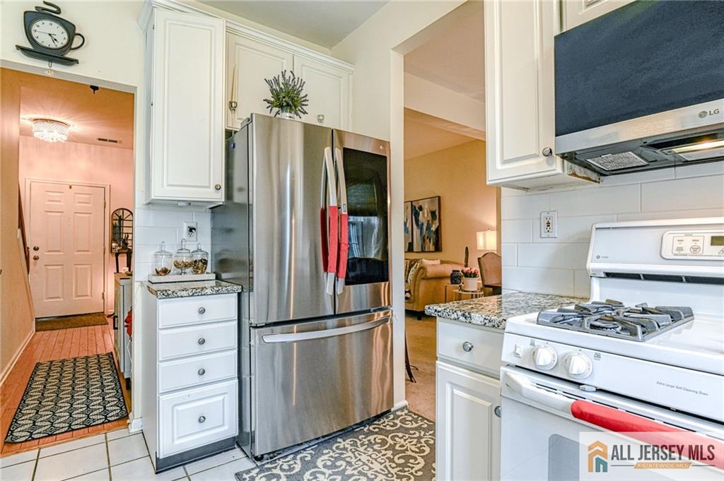 17 Hyde Park Drive, East Brunswick, NJ, 08816 image 16