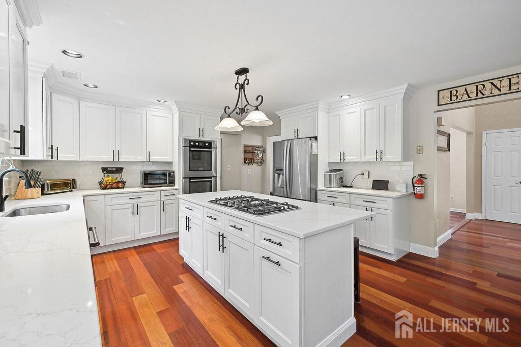 8 Sugar Pine Drive, Jackson, NJ, 08527 image 10