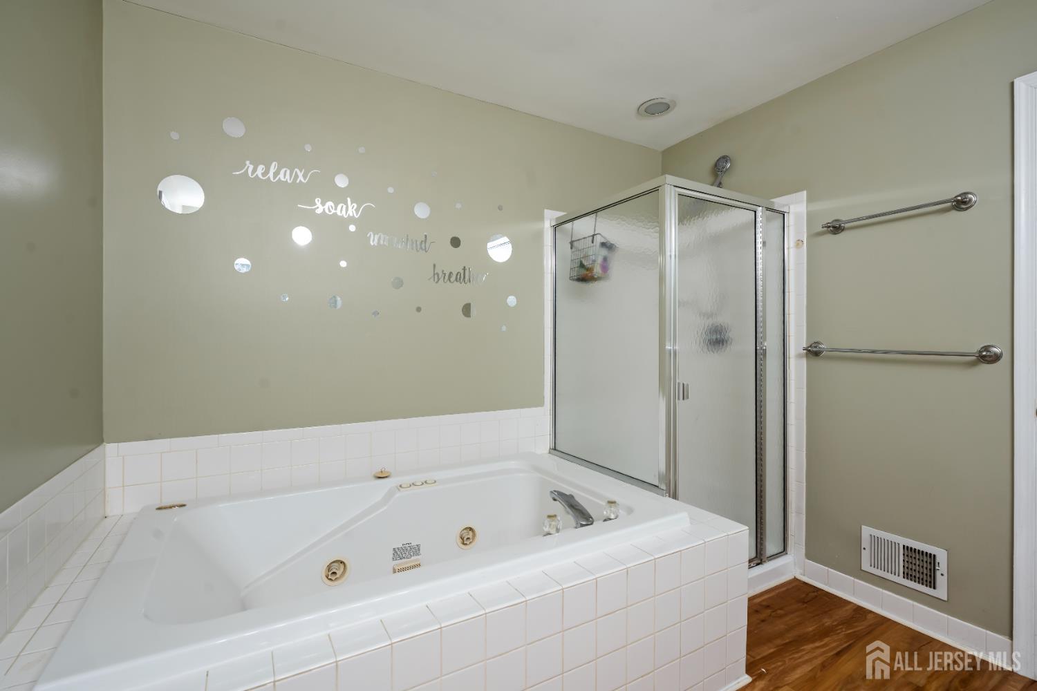 181 Windsong Circle, East Brunswick, NJ, 08816 image 19