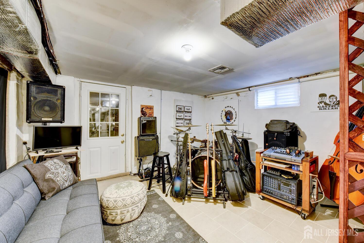382 Highland Street, South Amboy, NJ, 08879 image 41