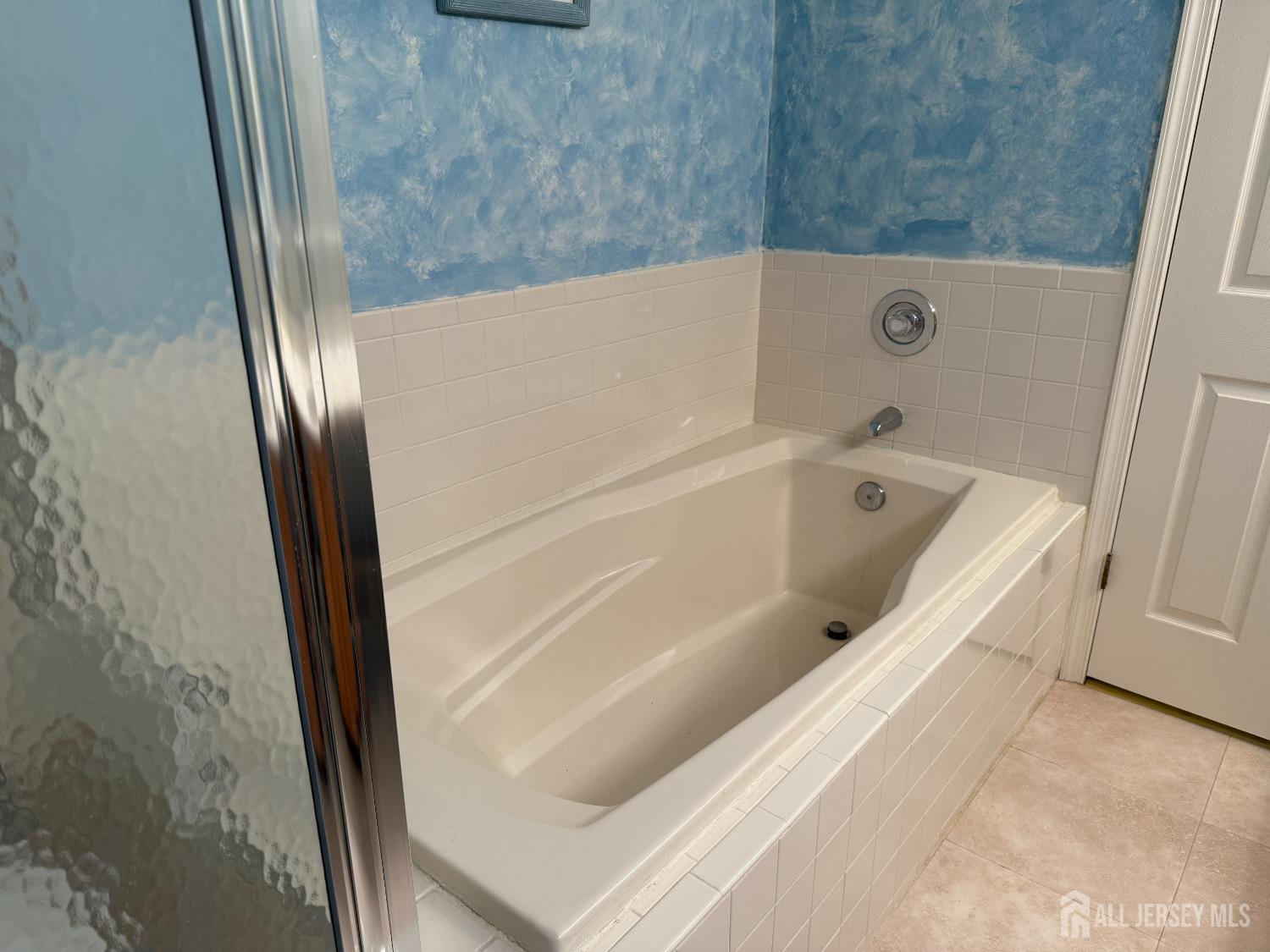 1 Allen Court, Manalapan, NJ, 07726 image 34