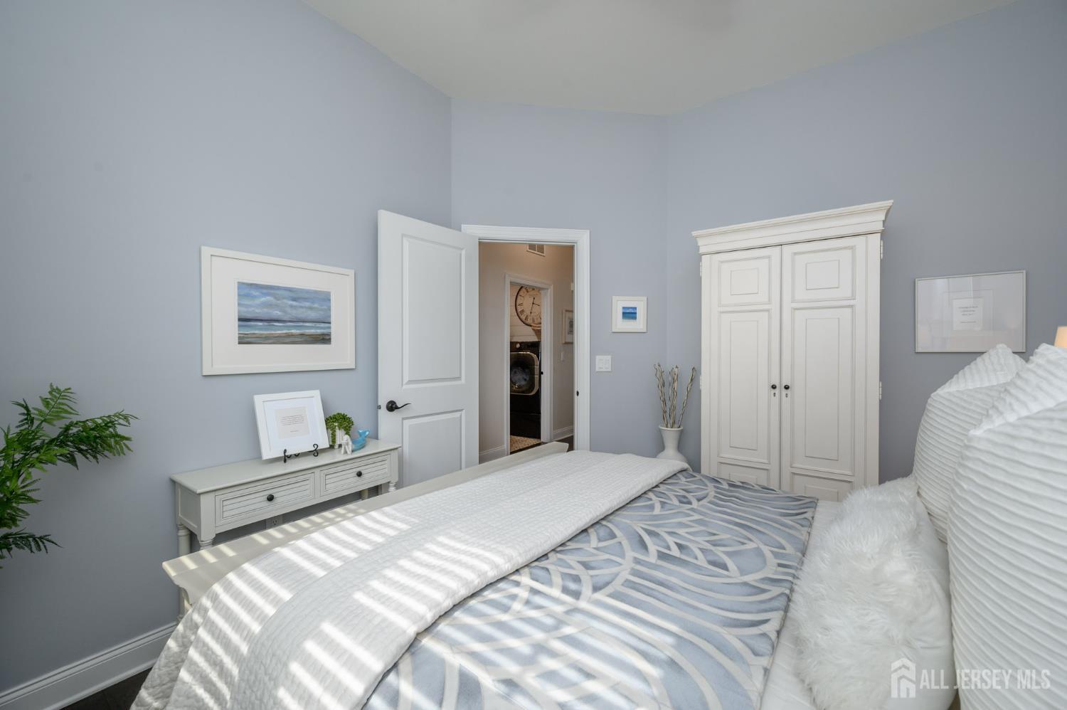 15 Woodspring Road, Farmingdale, NJ, 07727 image 28