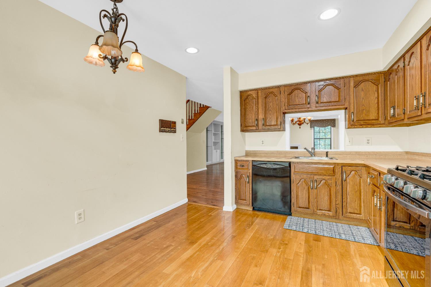 3604 Spring Brook Drive, Edison, NJ, 08820 image 9