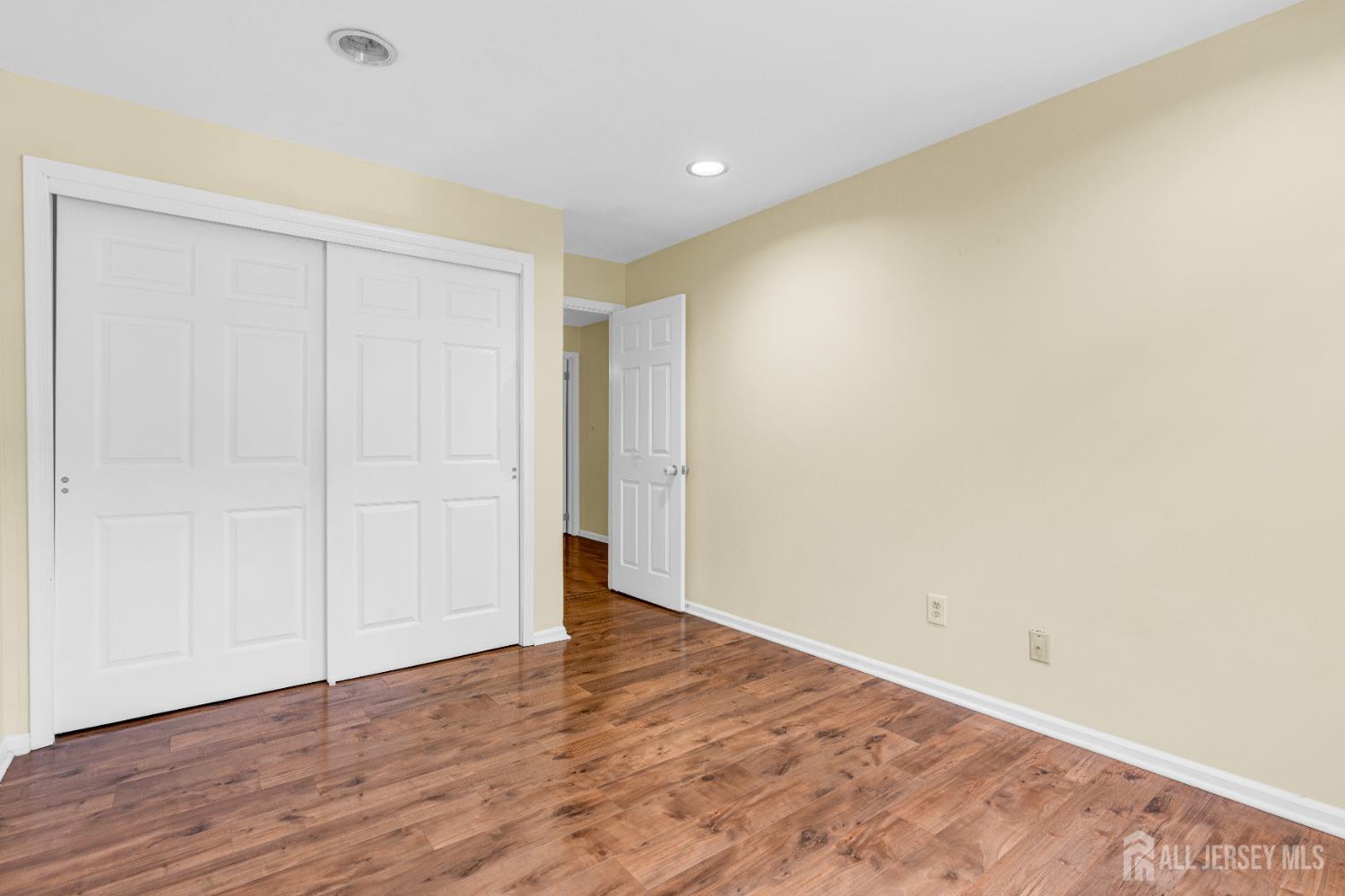 3604 Spring Brook Drive, Edison, NJ, 08820 image 20