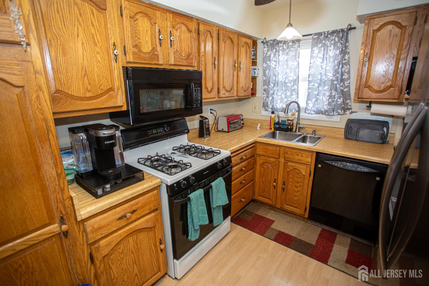 22 Woodcrest Drive, Old Bridge, NJ, 08857 image 20