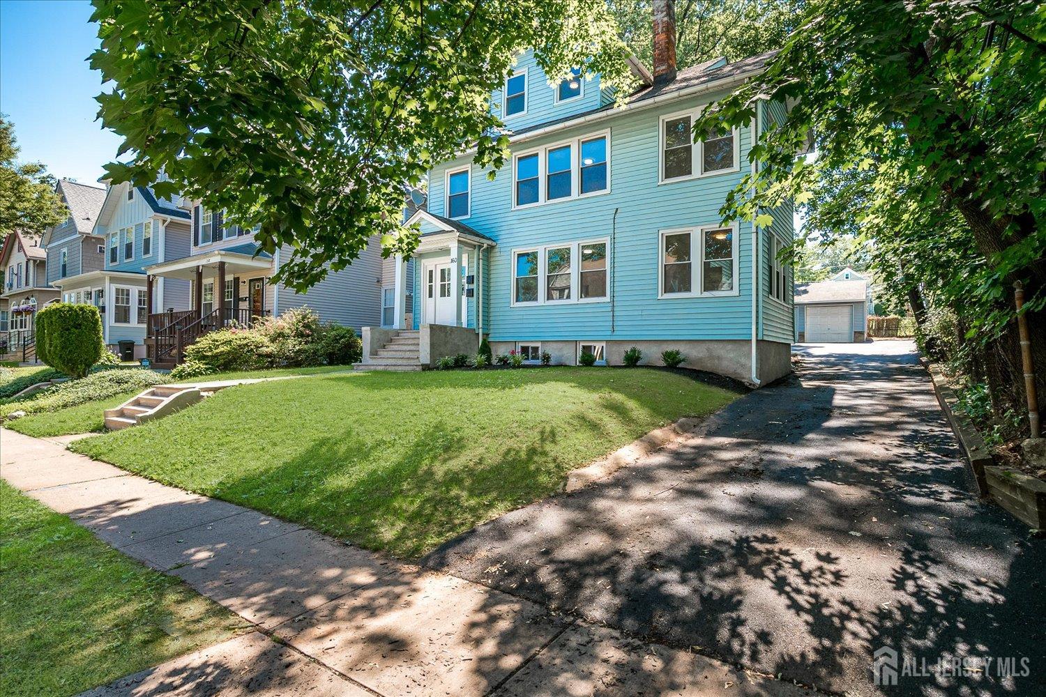 160 academy Street Image 3