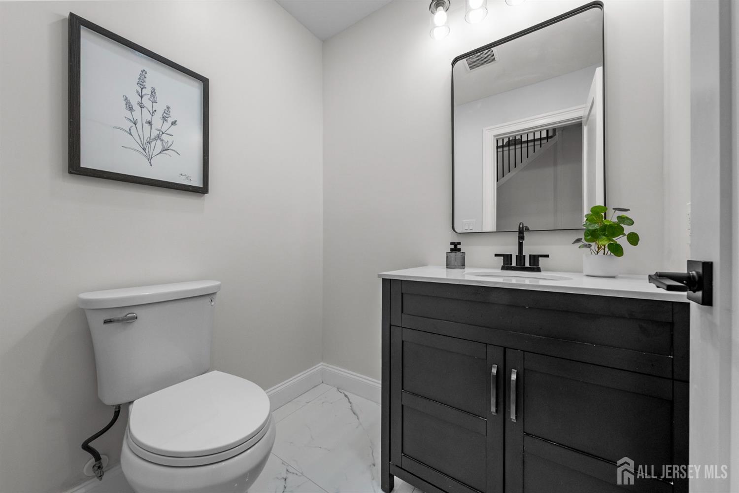 2 Beech Lane, Edison, NJ, 08820 image 21