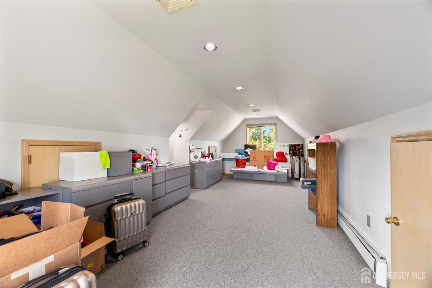 6 Allison Court, Edison, NJ, 08820 image 31