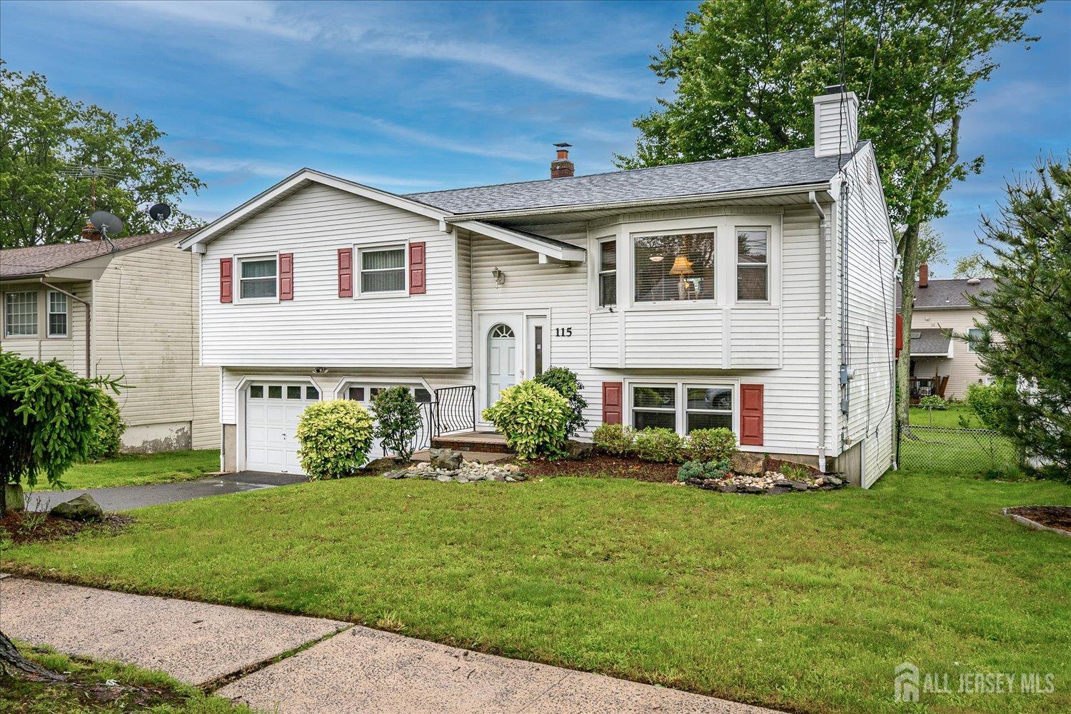 115 Broadway Avenue, Colonia, NJ, 07067