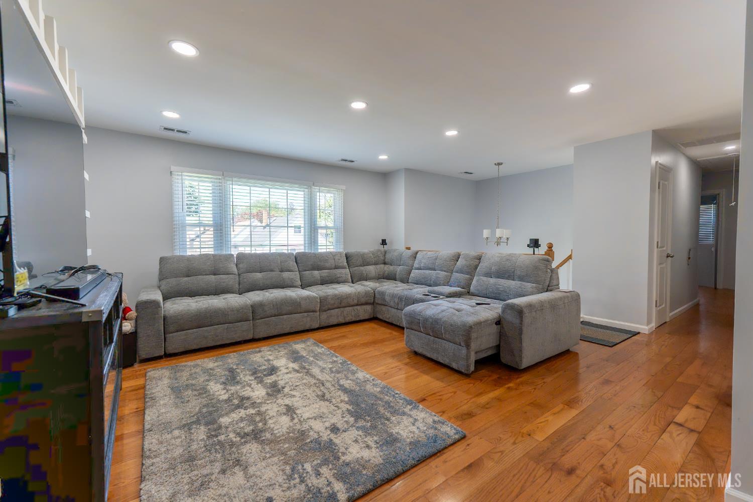 128 Jay Street, Middlesex, NJ, 08846 image 8