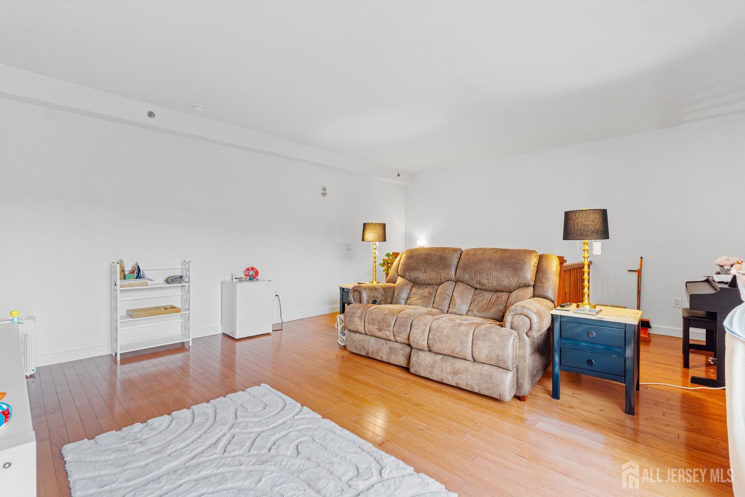 1 Shore Lane 619, Jersey City, NJ, 07302 image 17