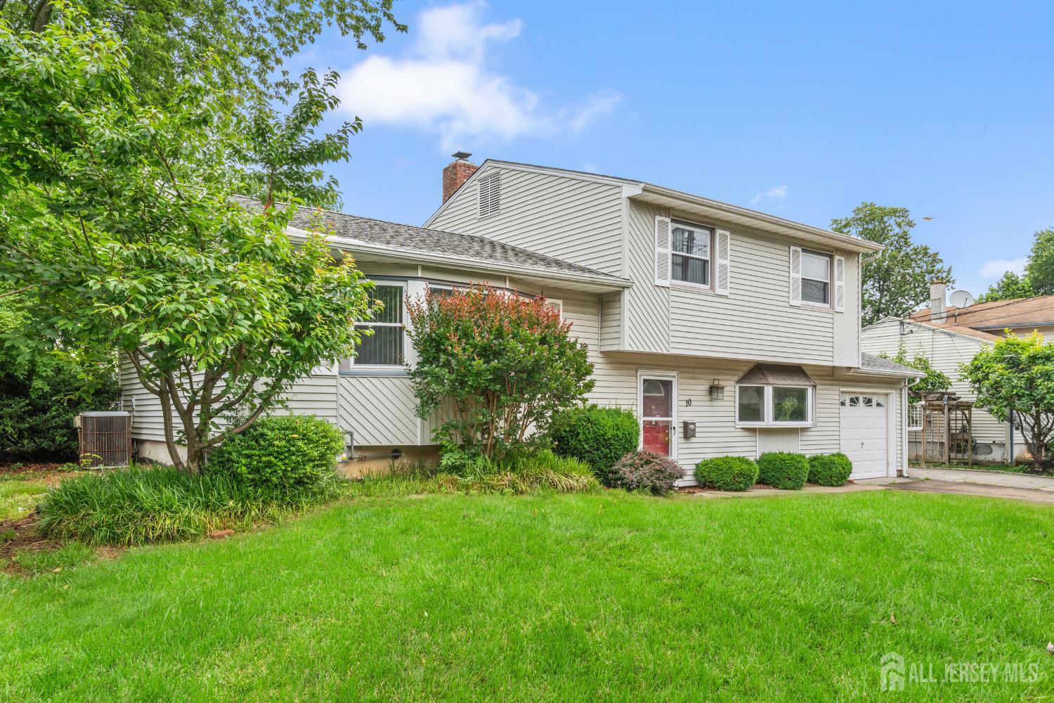 10 Denman Drive Image 2