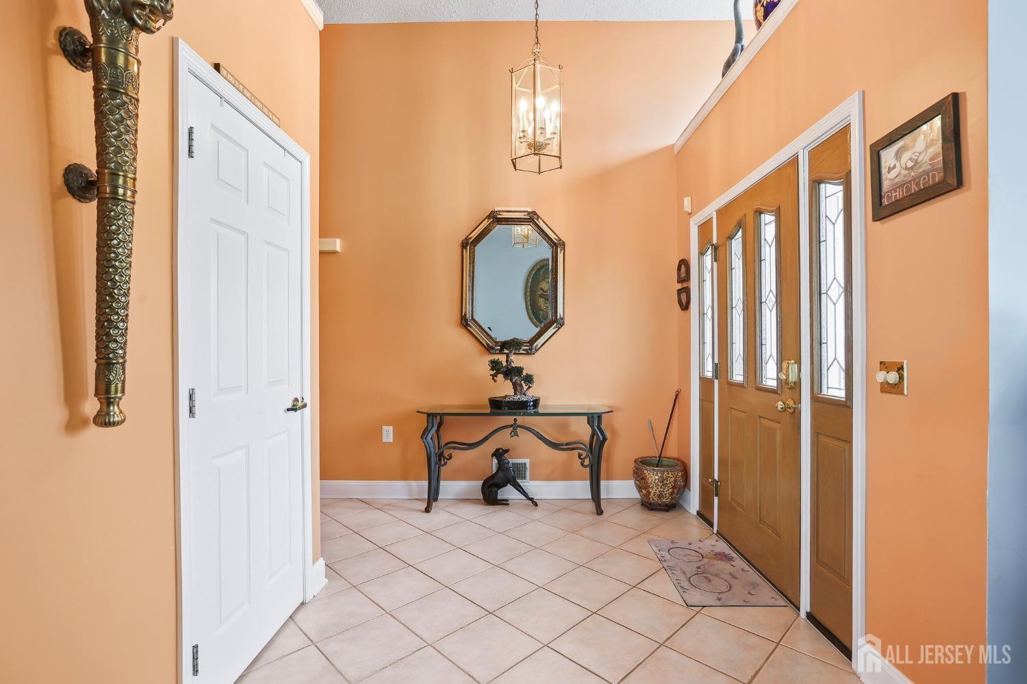 25 Birmingham Lane, Monroe, NJ, 08831