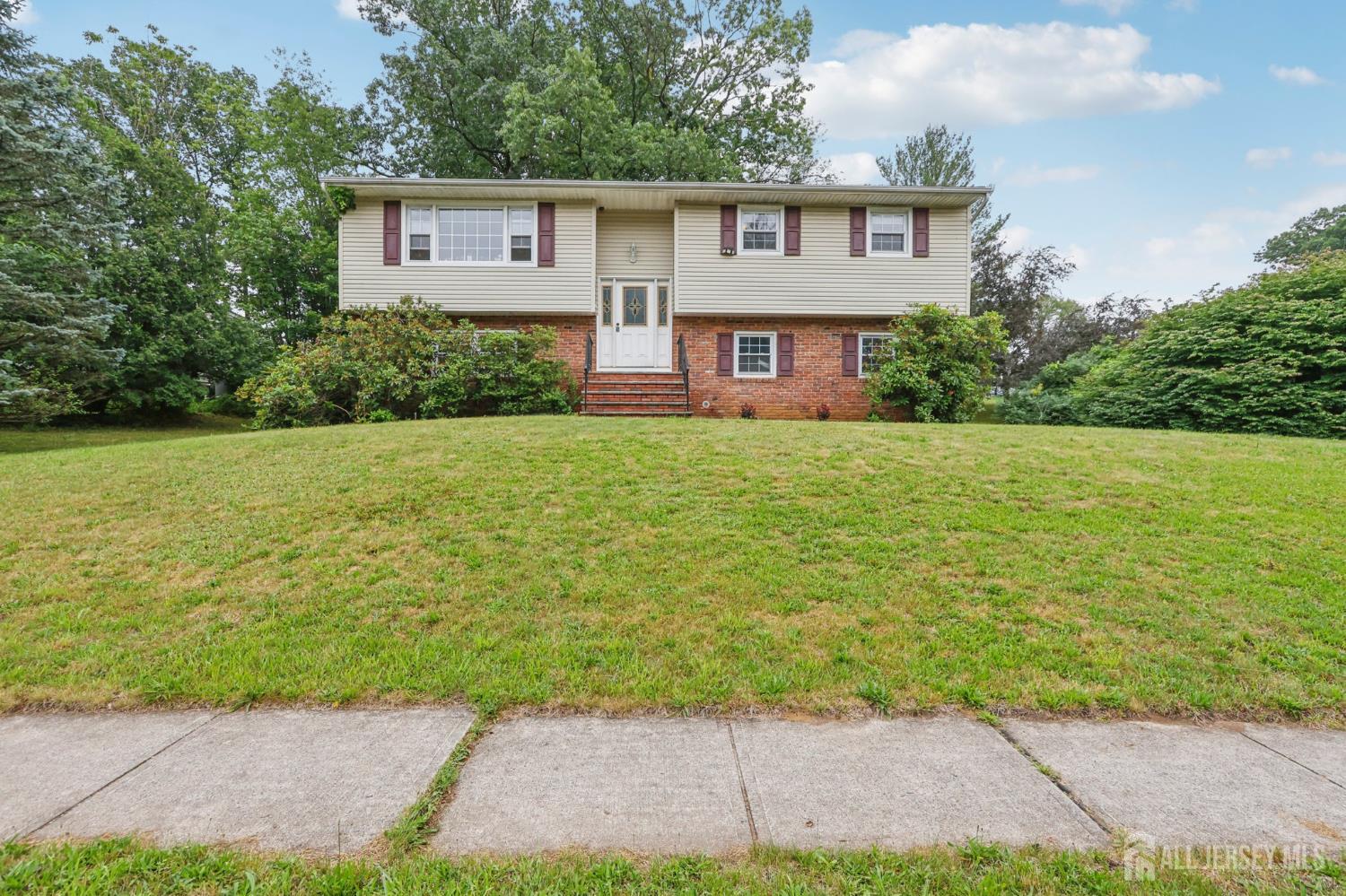 28 Thomas Road, East Brunswick, NJ, 08816