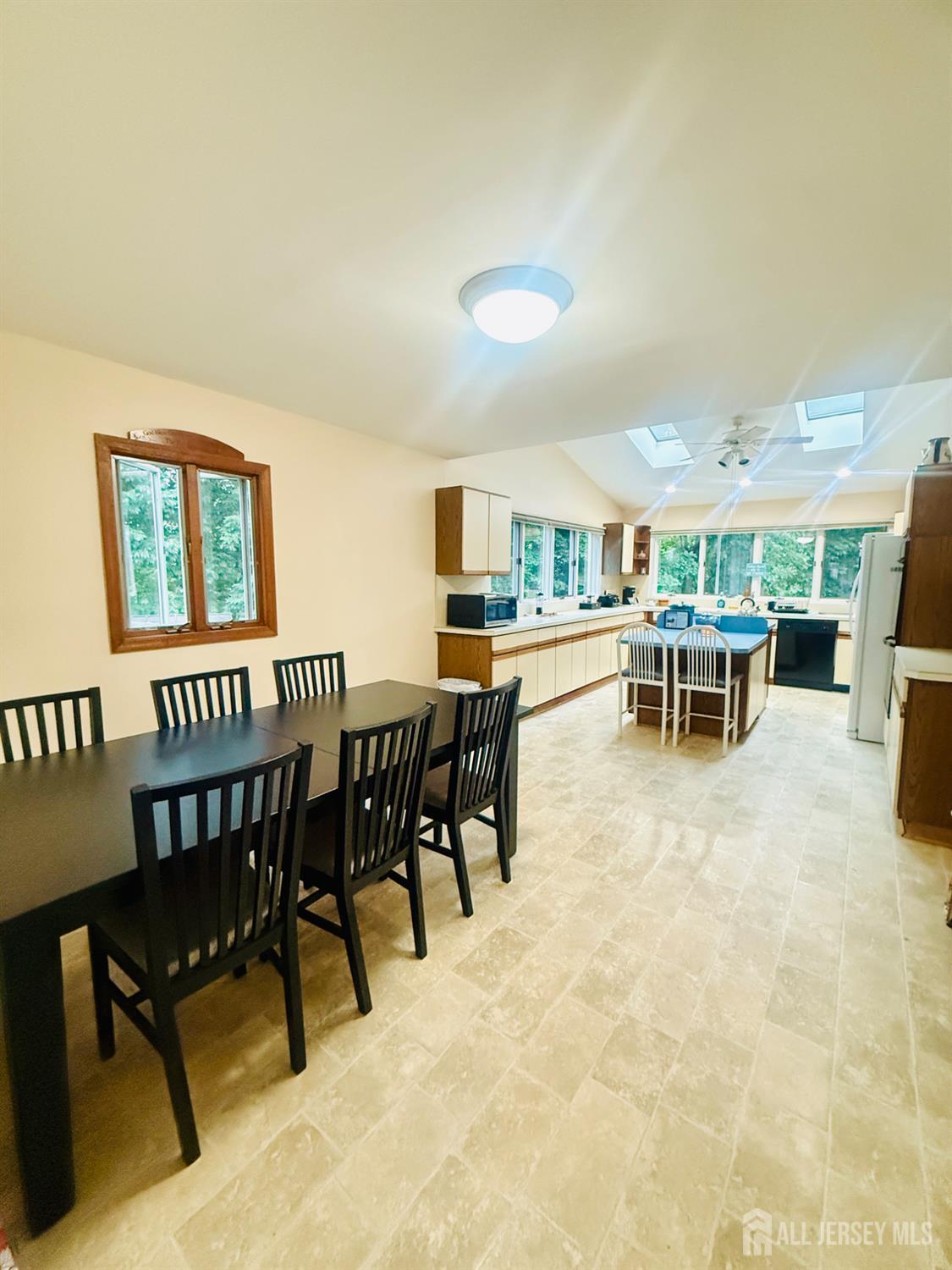 535 Fairview Avenue, Colonia, NJ, 07067 image 8