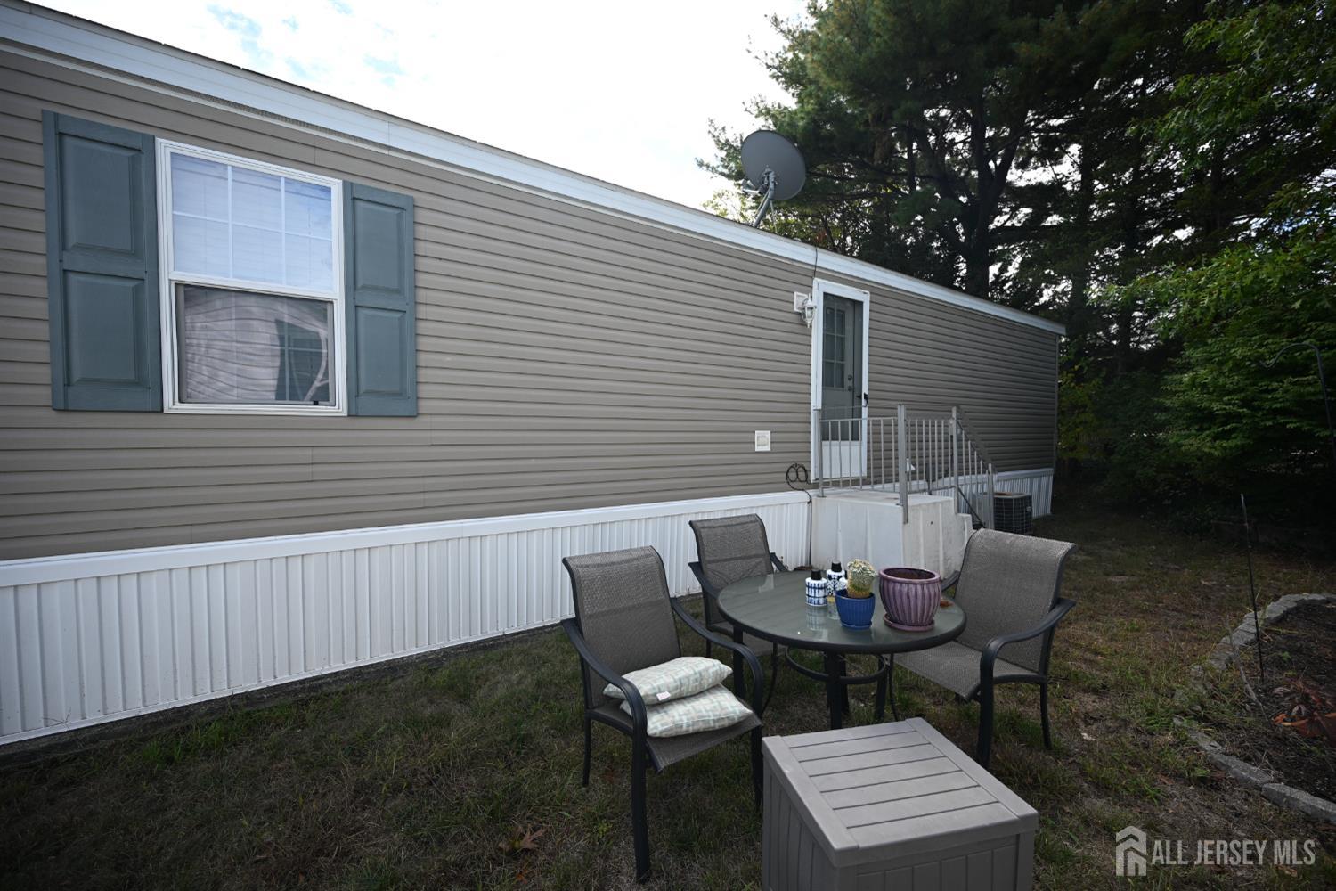 813 North Street, Jackson, NJ, 08527 image 21