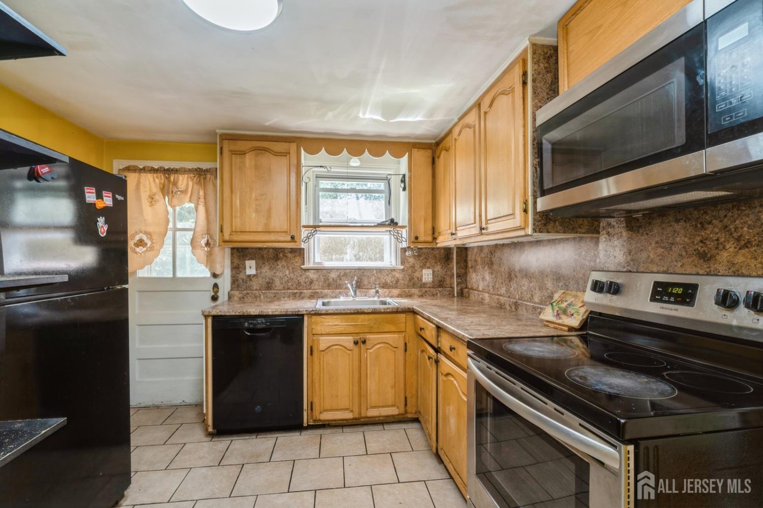 571 Greenbrook Road, North Plainfield, NJ, 07063 image 18