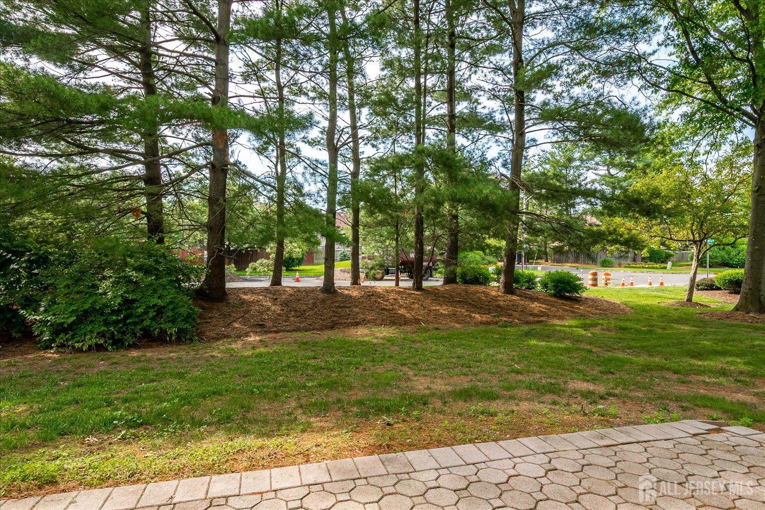 325 McDowell Drive, East Brunswick, NJ, 08816 image 18